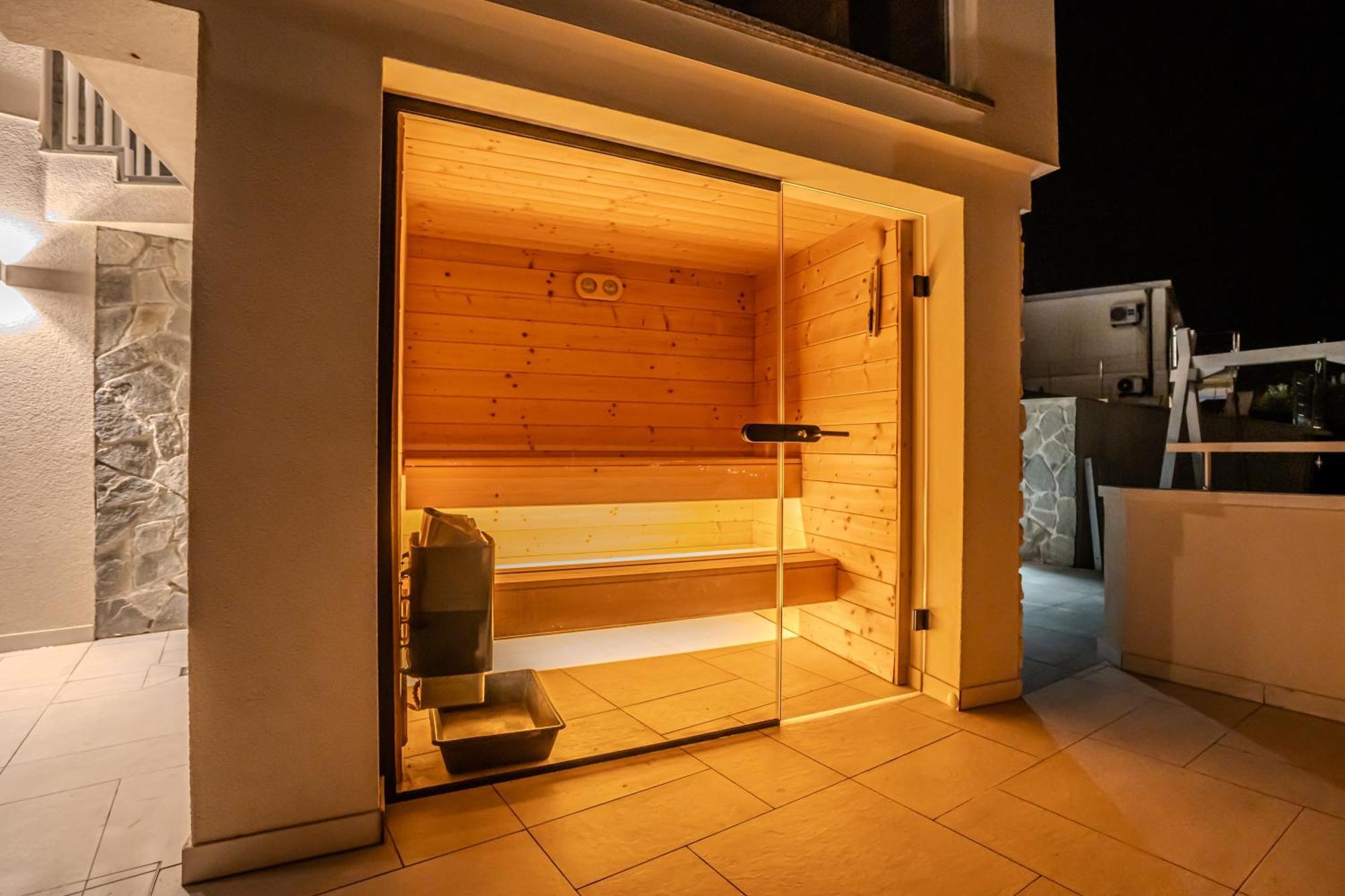 Apartment Nachhaltige Wellnessauszeit Mit Traumblick, Pool, Sauna, Whirl-wanne *